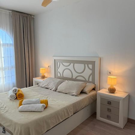 Seaside Paradise - 2 Bedroom Apartment With Ocean Views & Air Conditioning In Playa San Juan Dış mekan fotoğraf