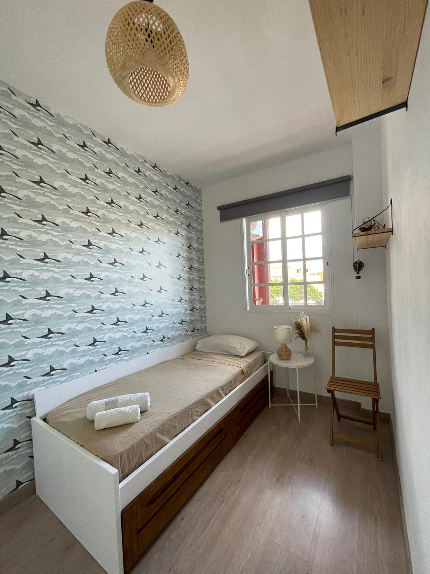 Seaside Paradise - 2 Bedroom Apartment With Ocean Views & Air Conditioning In Playa San Juan Dış mekan fotoğraf