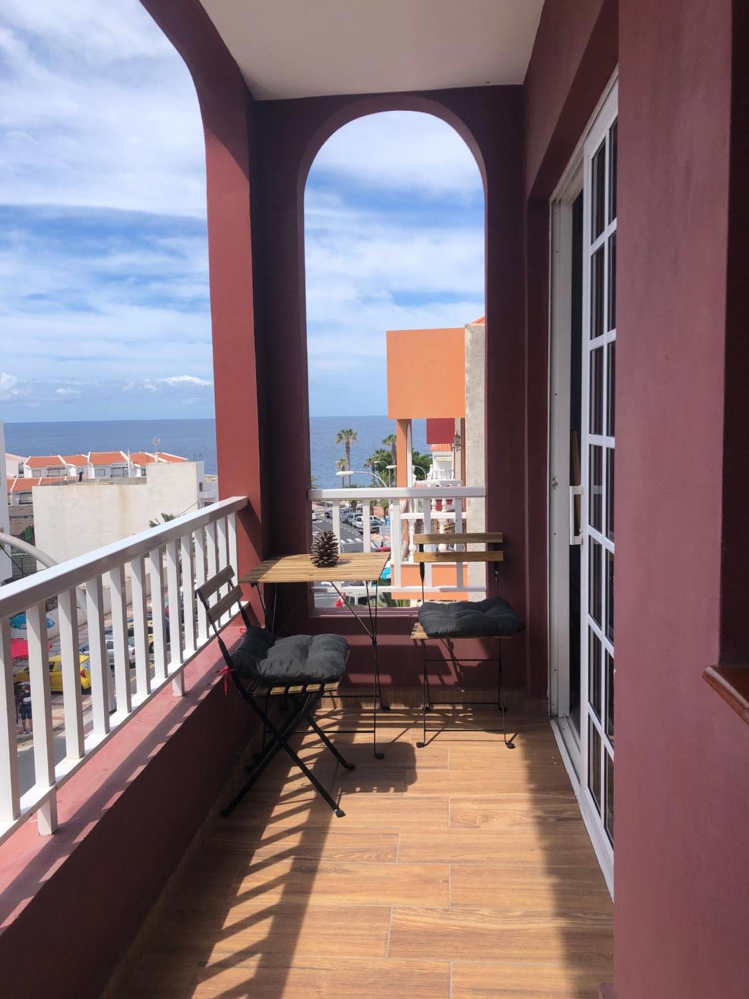 Seaside Paradise - 2 Bedroom Apartment With Ocean Views & Air Conditioning In Playa San Juan Dış mekan fotoğraf